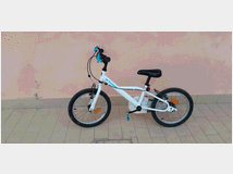 Vendo bici mbino misura 16 dotata anche di rotelle
